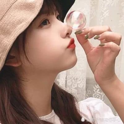 上海陆家嘴水环现老人野泳，到底安全吗？网友热议